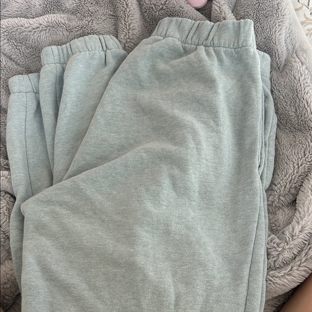 Hollister sweatpants